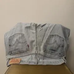 LEVI’S LOW BOOT CUT 527