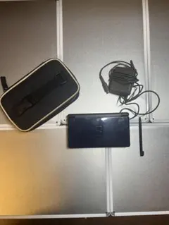 Nintendo DS 本体 充電器 スタイラスペン ケースケース付き