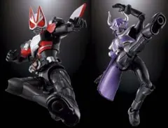 装動 仮面ライダーギーツ 龍騎フォーム バッファ 王蛇フォーム