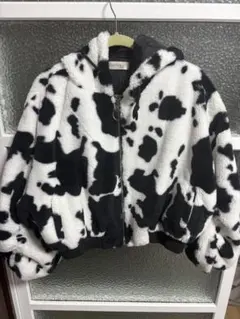 牛柄フリースジャケット フード付き