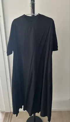 匿名配送　半袖ワンピース　ブラック　M〜L 試着のみ　ポケット付き
