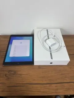 Apple iPad (第9世代) 本体　美品