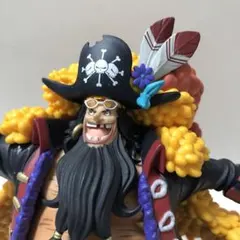 一番くじ　ワンピース　マーシャル・D・ティーチ　トレジャークルーズフィギュアB賞