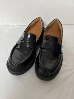 【送料無料】UNIQLO C コンフィールタッチブラックローファー　22.5㎝