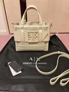 Armani Exchange ショルダーバッグ ベージュ