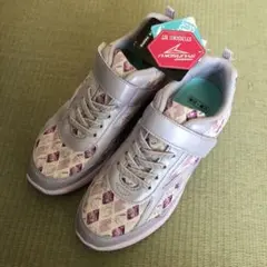 22cm スニーカー