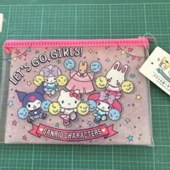 サンリオキャラクター　フラットポーチ