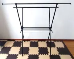 折りたたみ式 室内物干し 黒