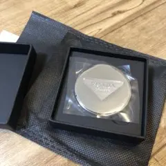 PRADA BEAUTY ハンドバックホルダーのサムネイル