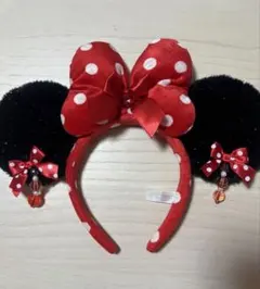 ⭐︎美品⭐︎ディズニー ミニー カチューシャ イヤリング　赤　ディズニーリゾート限定