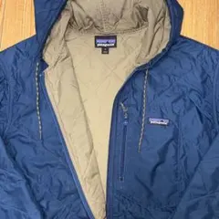 Patagonia ネイビー キルティングジャケット　中綿　フード付き内側カーキ