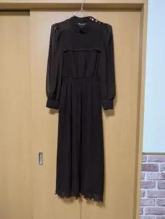 ZARA プリーツ ワンピース