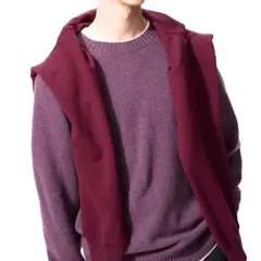 定価 3,990円／Mサイズ PURPLE／ラムウールクルーネックセーター