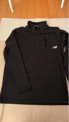 ニューバランス 長袖ハーフジップ ブラック Lサイズ ランニングウェア NB