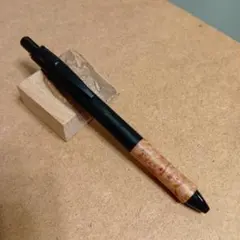 Item thumbnail for item ddce6300-6491-433b-b4d5-a9de1451bcad