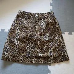 ヒョウ柄タイトスカート ゴム入りウエスト　SPINNS　スピンズ