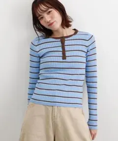 ヘンリーネック配色ボーダーリブニット