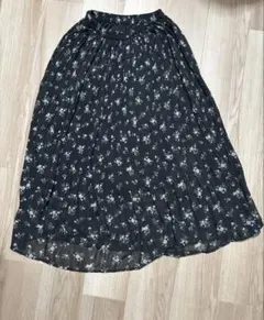 花柄プリーツロングスカート Mサイズ