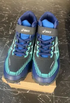ASICS ハイカットスニーカー 24.5cm 秋冬運動靴