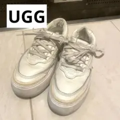 UGG 厚底スニーカー　Marin Mega Lace