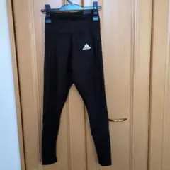 【未使用　タグ付き】adidas ヨガ　ピラティス　フィットネス　レギンス