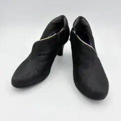 フィットフィット　ブーティ 黒 スエード調　23cm サイドジップ　パンプス　黒のサムネイル