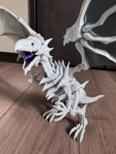 ブルーアイズホワイトドラゴン 遊戯王デュエルモンスターズ 完成品