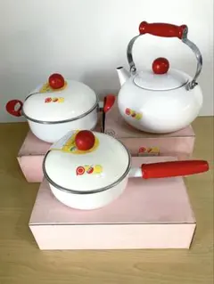 デコラウェア　ホーロー　ケトル　片手鍋　昭和レトロ 2025年最新】ホーロー片手鍋の人気アイテム - メルカリ デコラウェア