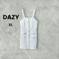 【DAZY】ホワイト系 ツイードキャミワンピース デザインボタン