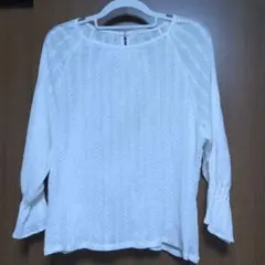 ☆☆ケティ☆☆　シアートップス　ホワイトのサムネイル