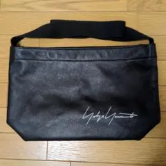 Yohji Yamamoto　ノベルティ　レザーショルダーバッグのサムネイル