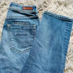 【美品】YANUK ANNETTE STRAIGHT （W22）ストレッチのサムネイル