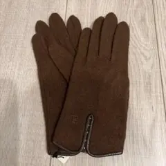 ⚫︎新品タグ付き　ピエールバルマン　ウール　手袋　ブラウンのサムネイル