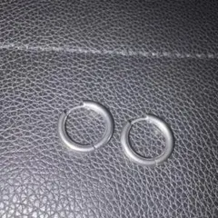 フープピアス　ステンレス　シルバー　ブラック　ゴールド