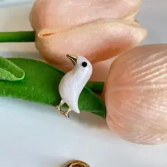 白い小鳥 ピンバッジ ブローチ アクセサリー