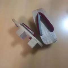 桐の下駄 チェック柄鼻緒付き　日本伝統