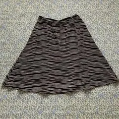 シビラ ✿ 糸刺繍フレアスカートのサムネイル