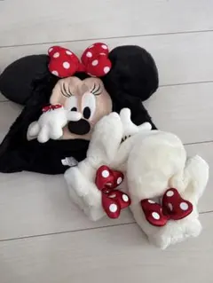 ミニーマウス 耳付き帽子と手袋セット