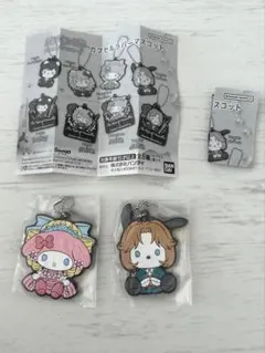 ベルサイユのばら　サンリオ　カプセルラバーマスコット　カプセルトイ　ガチャ　2個