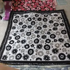 花柄 綿生地 約90cm x 90cm