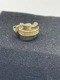 ゴールドトーン フープイヤリング クリアストーン付き