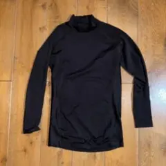 アンダー　黒　タートルネック　長袖シャツ　S