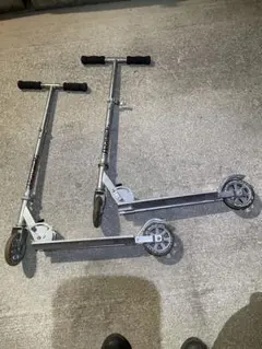 Item thumbnail for item d8e07b11-1d45-42a9-8748-88e1f3107fb7