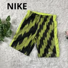 NIKE ナイキ　ハーフパンツ　スポーツウェア　グリーン　蛍光色　S