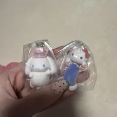 サンリオ ミニチュアチャーム ライブキャラクター キティ シナモン