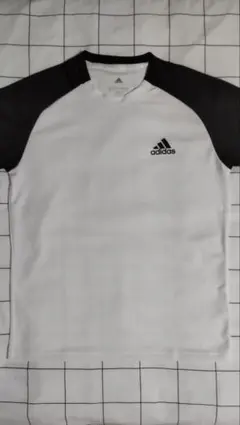 ＜美品＞ adidas Tシャツ ホワイト/ブラック メンズ Ｍサイズ