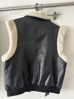 レザー ボア襟 ノースリーブジャケット