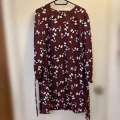 バナナリパブリックBANANAREPUBLIC 花柄七分袖ワンピースサイズ2