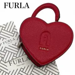 ✨️新品未使用✨️FURLA 　ハート型　ポーチ　コインケース　アーチロゴ　赤