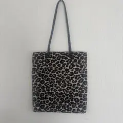 Item thumbnail for item 981e7699-05b2-448b-96fd-36a81d7657e4